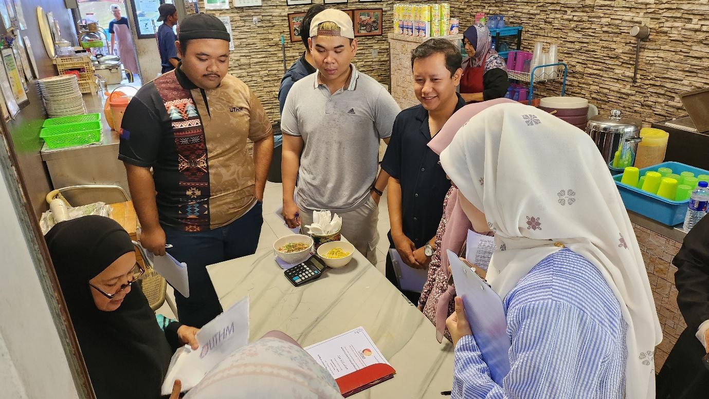 30 Pelajar Sulung Program Teknologi Makanan UTHM Sertai Kursus Pensijilan Profesional Eksekutif Halal JAKIM